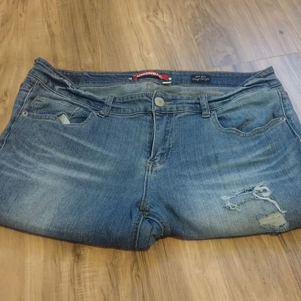 Union Bay distressed mid rise Jean
